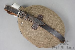 Original German WWII Early War Matching .7 Liter Canteen Without …