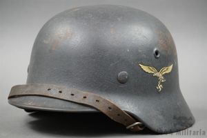 Original German WWII Luftwaffe M40 Single Decal Helmet ET64