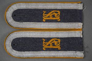 Original German WWII Luftwaffe Unteroffizier (Corporal) Fallschirmjäger Kriegsshule (War School) …