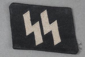 Unissued Original Waffen SS EM/NCO BeVo Collar Tab
