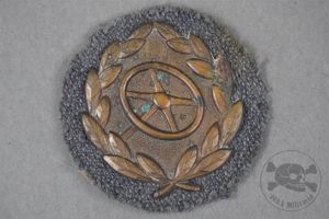Original German WWII Luftwaffe Driver's Proficiency Badge in Bronze
