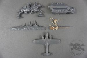 Original Third Reich WHW (Winterhilfswerk) Various Wehrmacht Plastic Battle Tinnies …