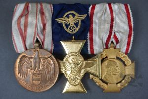 Original Third Reich Austrian Medal Bar With 3 Medals