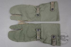 Original German WWII Motorcycle Gloves Size 8 With RBNr