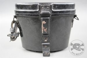 Original German WWII 6x30 Dienstglas (Binoculars) Black Bakelite Case