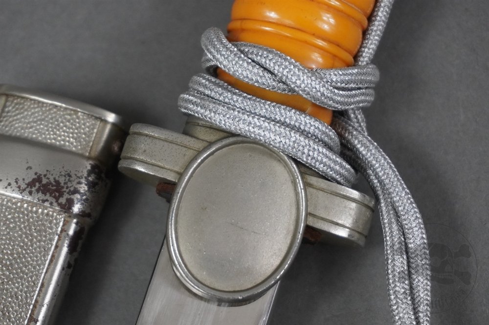 Original Third Reich Model 1938 German Red Cross (Deutsches Rotes Kreuz, DRK) Leaders' Dagger with Portepee — image 21