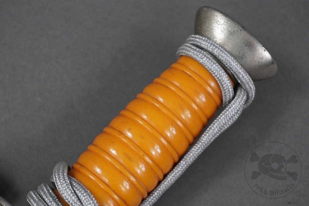 Original Third Reich Model 1938 German Red Cross (Deutsches Rotes Kreuz, DRK) Leaders' Dagger with Portepee — image 22