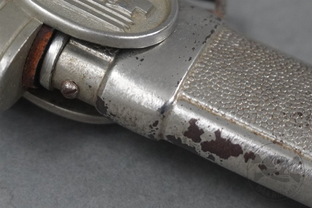Original Third Reich Model 1938 German Red Cross (Deutsches Rotes Kreuz, DRK) Leaders' Dagger with Portepee — image 25