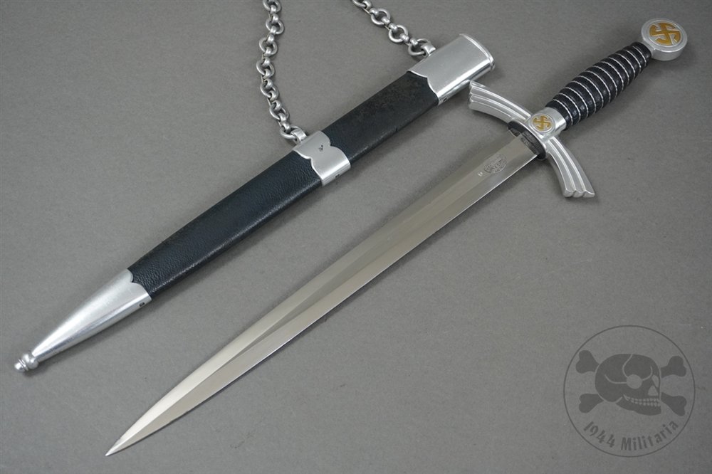 Original German WWII 1st Model Luftwaffe Dagger By Paul Weyersberg — image 13