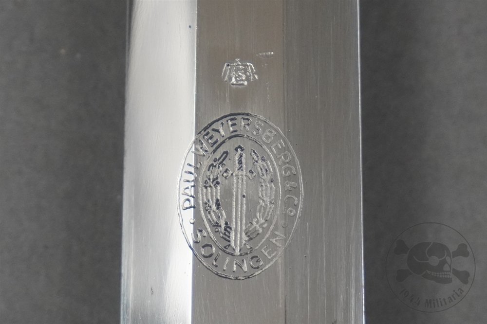 Original German WWII 1st Model Luftwaffe Dagger By Paul Weyersberg — image 17