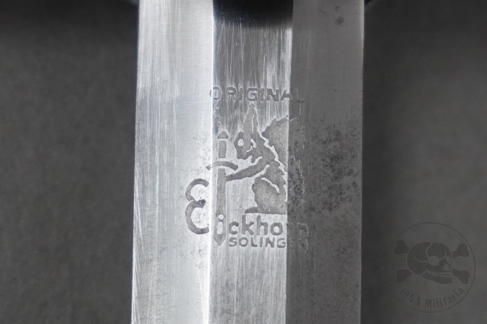 Original German WWII 2nd Model Luftwaffe Dagger By Carl Eickhorn — image 18