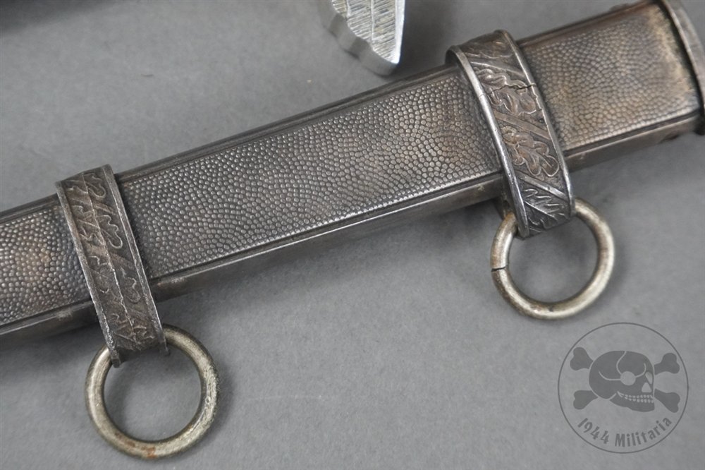 Original German WWII 2nd Model Luftwaffe Dagger By Carl Eickhorn — image 9