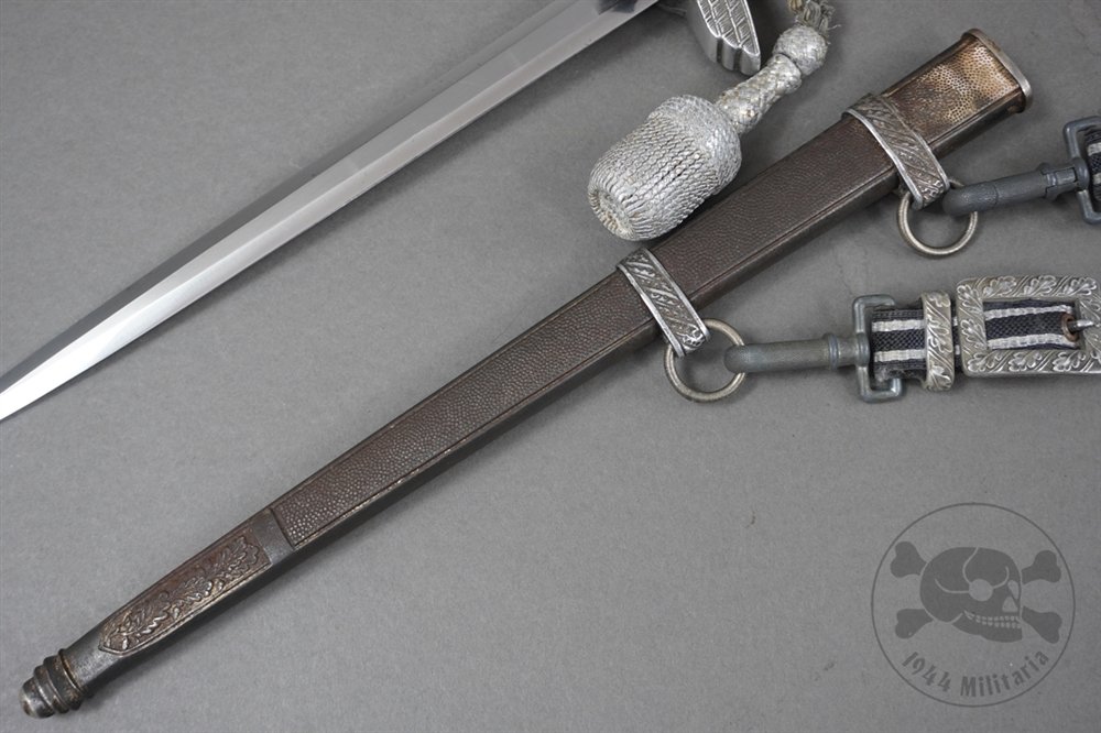 Original German WWII 2nd Model Luftwaffe Dagger By F.W. Höller With Hanger And Portepee — image 11