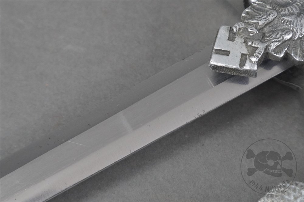 Original German WWII 2nd Model Luftwaffe Dagger By F.W. Höller With Hanger And Portepee — image 14