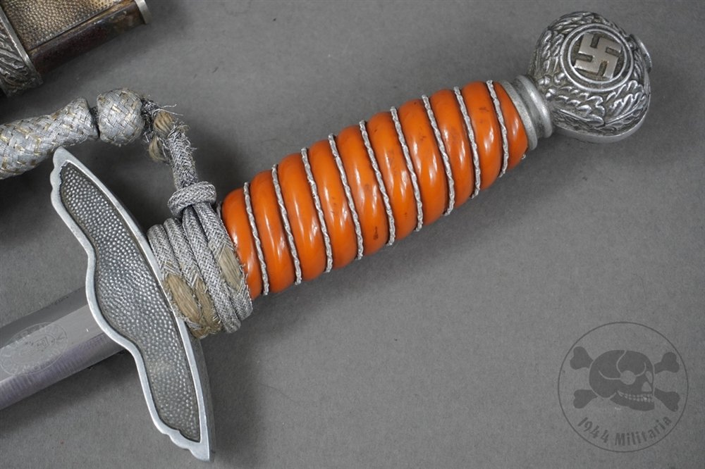 Original German WWII 2nd Model Luftwaffe Dagger By F.W. Höller With Hanger And Portepee — image 24