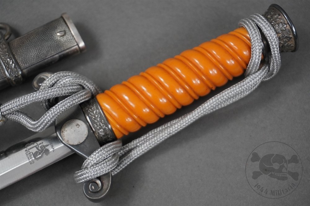 Original German WWII Heer Officer's Dagger By Carl Eickhorn With Portopee — image 18
