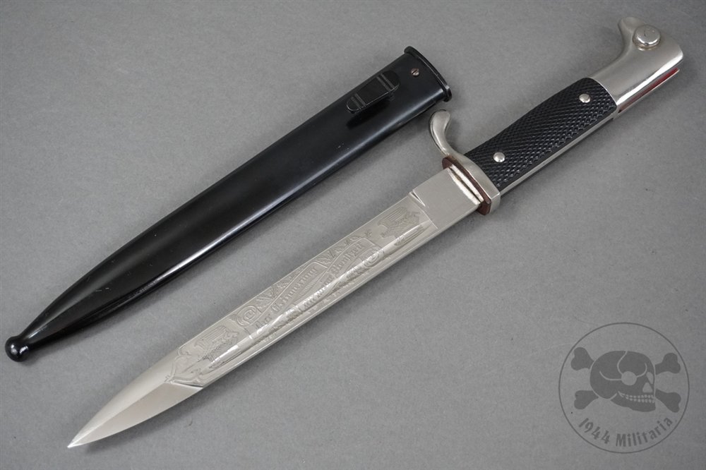 Original Third Reich Etched Blade Dress Bayonet By Carl Eickhorn — image 2