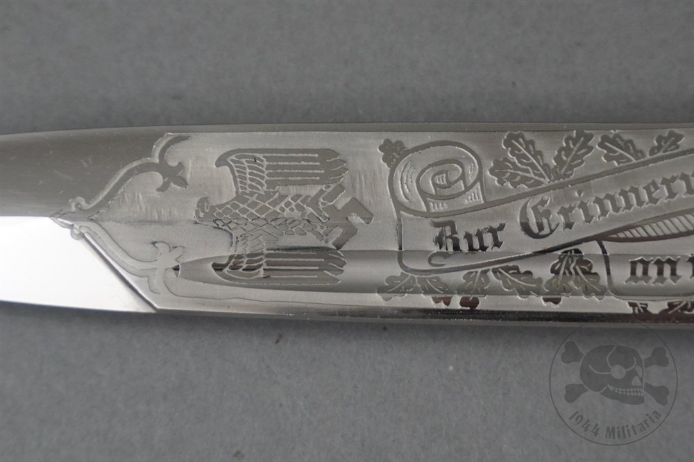 Original Third Reich Etched Blade Dress Bayonet By Carl Eickhorn — image 5
