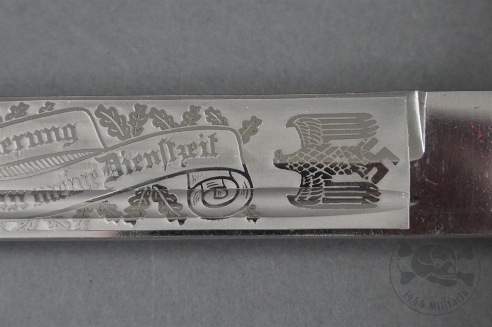 Original Third Reich Etched Blade Dress Bayonet By Carl Eickhorn — image 7