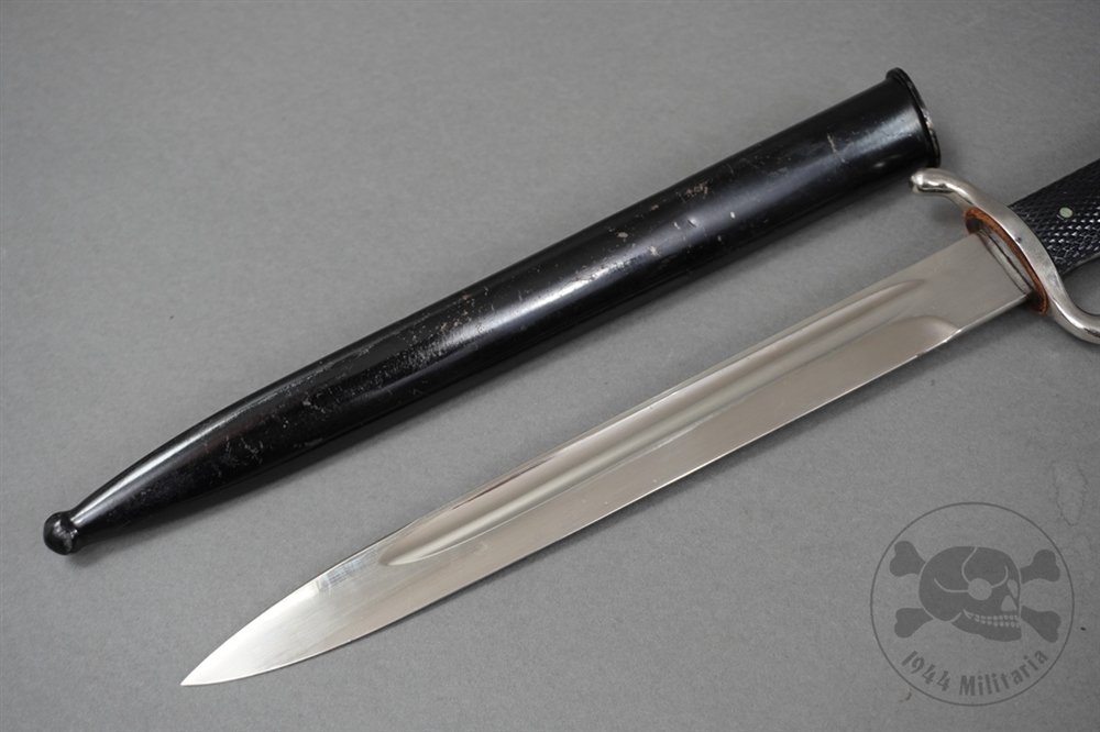 Original German WWII Fireman's (Feuerschutz) Dress Bayonet Long Model (No Maker) — image 7