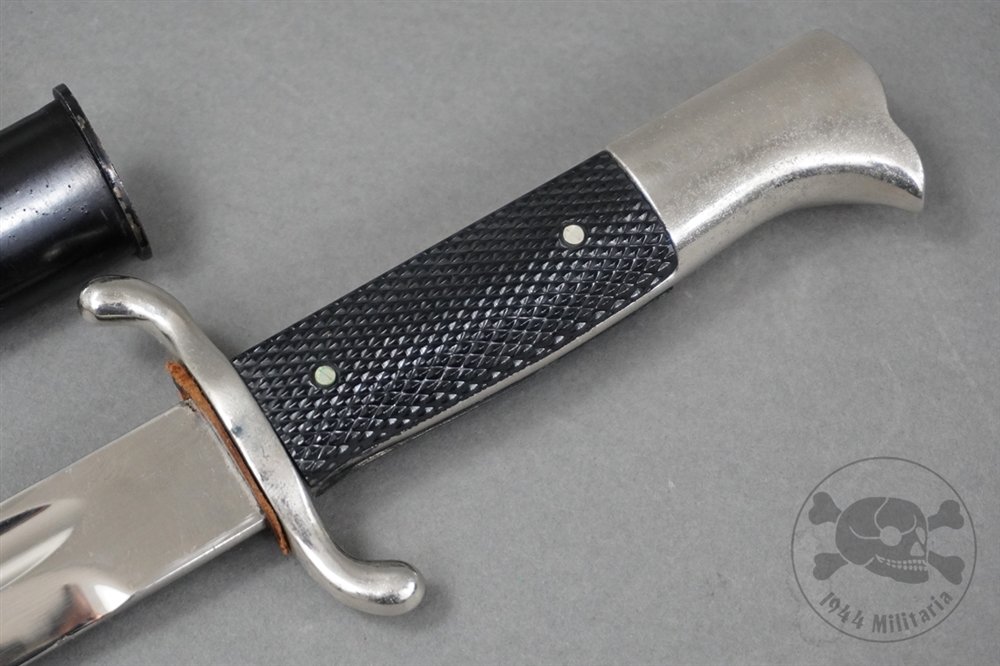 Original German WWII Fireman's (Feuerschutz) Dress Bayonet Long Model (No Maker) — image 8