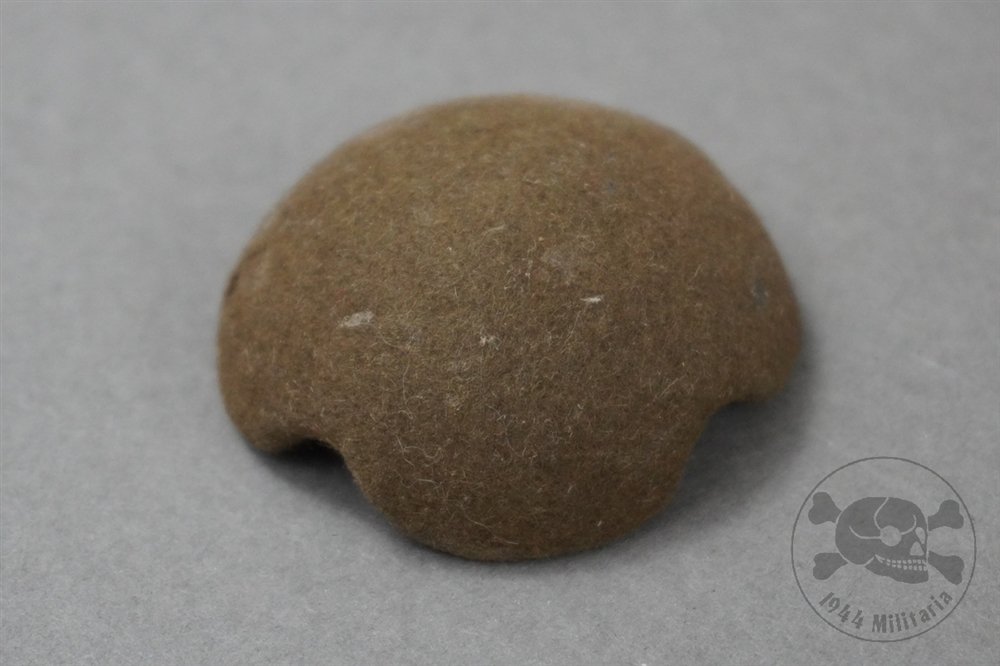 Original German WWII Pith Helmet Brown Felt Vent Cap (Damaged) — image 3
