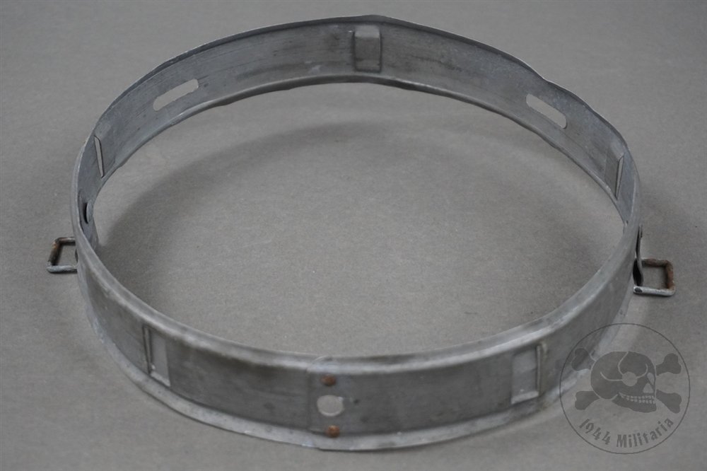 Original German WWII M31 Zinc Outer Helmet Liner Band Size 66/58 & Dated 1943 — image 3