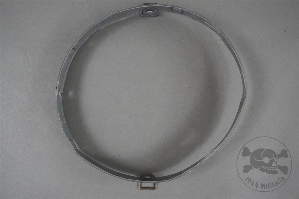 Original German WWII M31 Zinc Outer Helmet Liner Band Size 66/58 & Dated 1943 — image 4