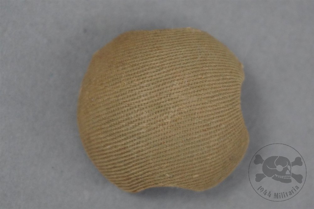 Original German WWII Pith Helmet Green Canvas Vent Cap — image 3