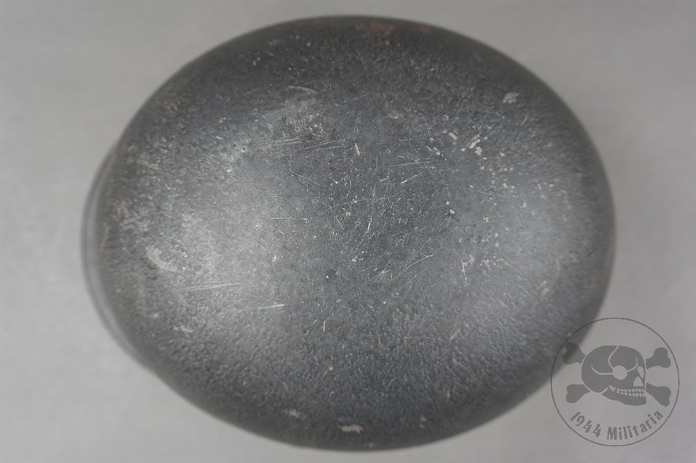 Original German WWII Luftwaffe M40 Helmet Ex-Whitewashed No Decal Q66 — image 10