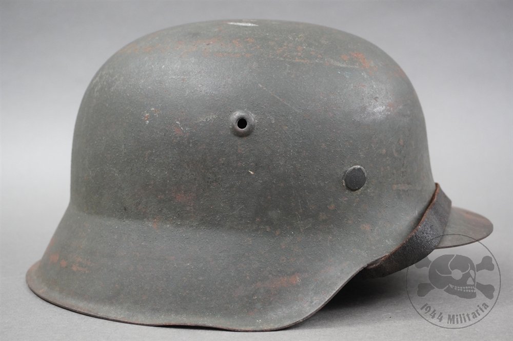 Original German WWII M42 Heer/Waffen SS No Decal Helmet hkp64 — image 2