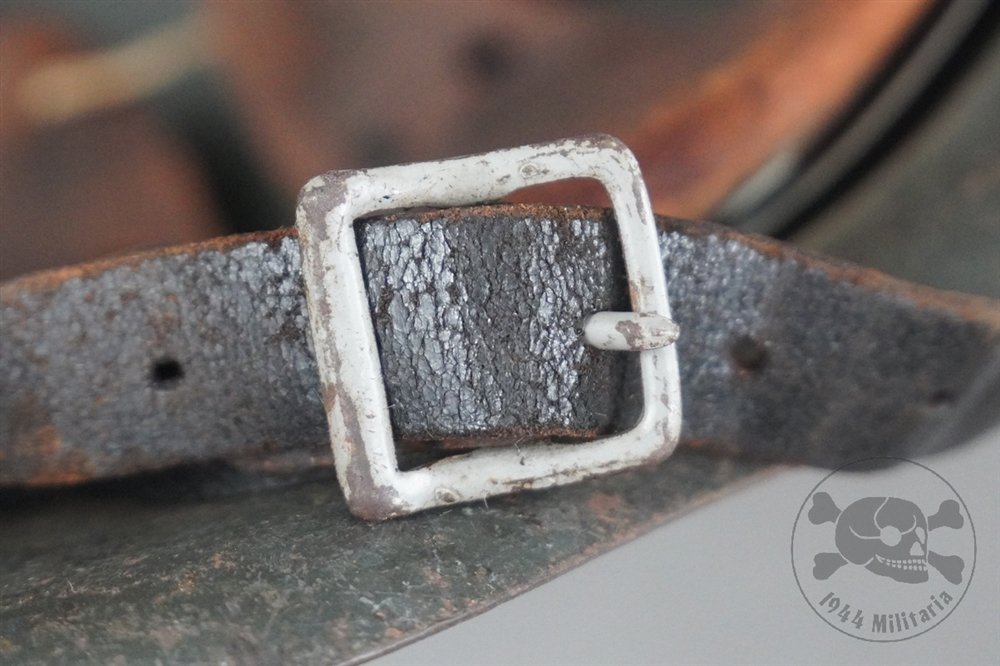 Original German WWII M42 Heer/Waffen SS No Decal Helmet hkp64 — image 20