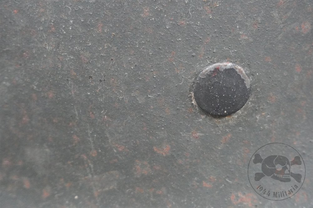 Original German WWII M42 Heer/Waffen SS No Decal Helmet hkp64 — image 3