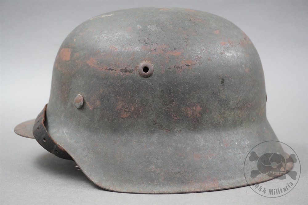 Original German WWII M42 Heer/Waffen SS No Decal Helmet hkp64 — image 6