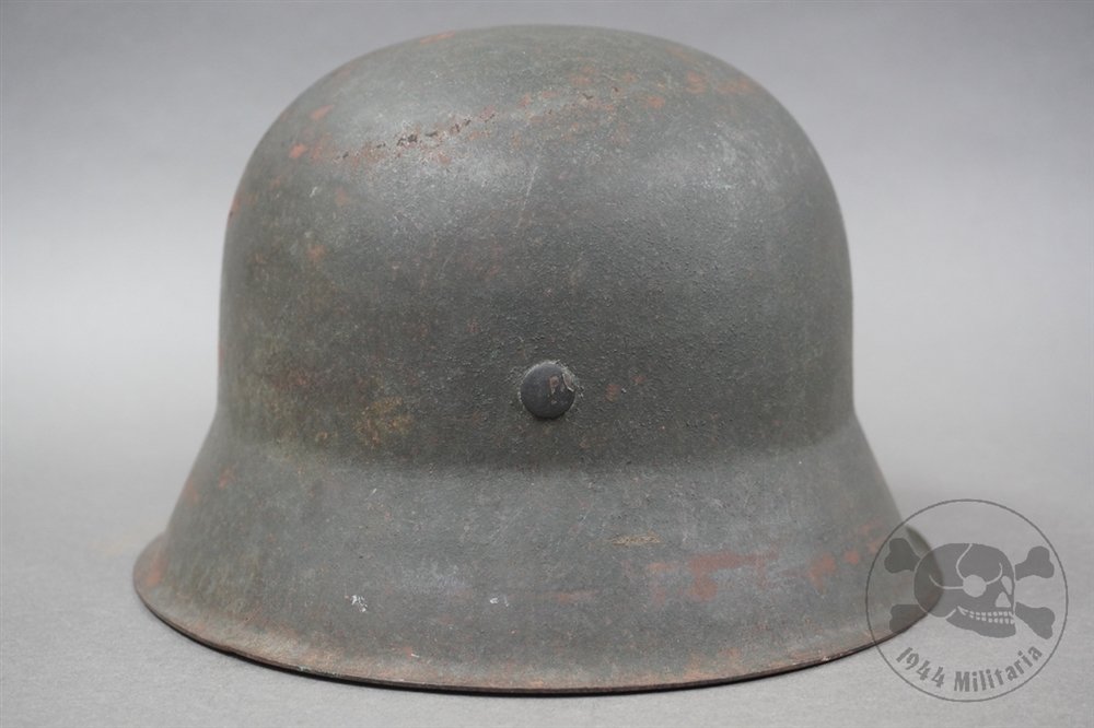 Original German WWII M42 Heer/Waffen SS No Decal Helmet hkp64 — image 9