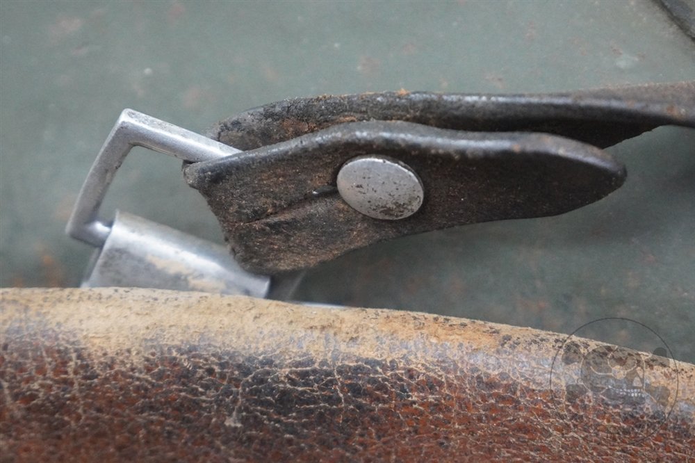 Original German WWII M35 Reissued Heer No Decal Helmet ET64 — image 22