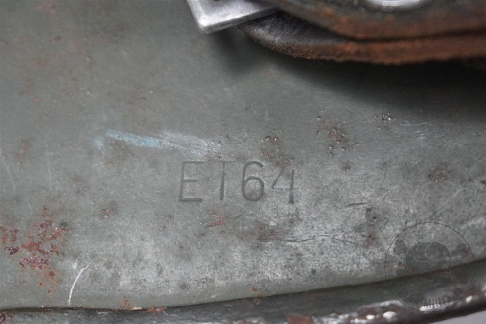 Original German WWII M35 Reissued Heer No Decal Helmet ET64 — image 26