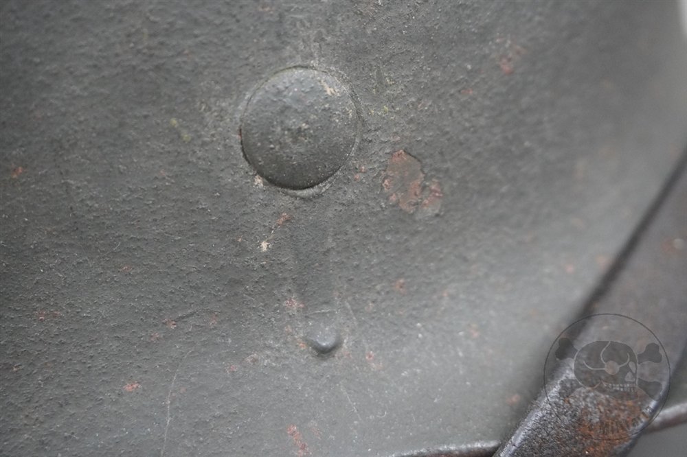 Original German WWII M35 Reissued Heer No Decal Helmet ET64 — image 8
