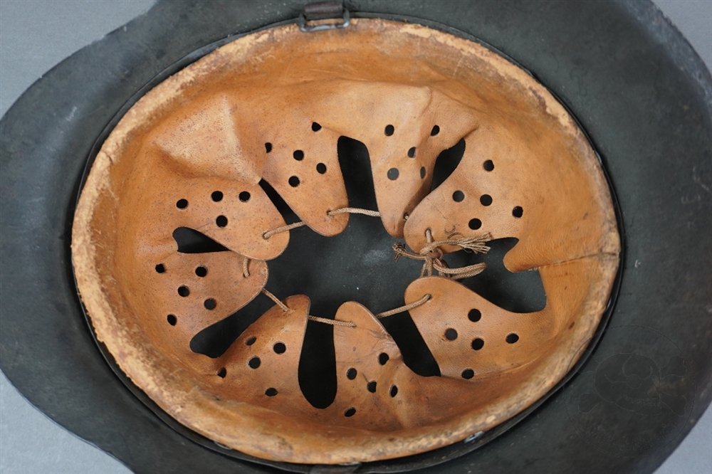 Original German WWII Heer/Waffen SS No Decal M42 Helmet EF68 — image 12