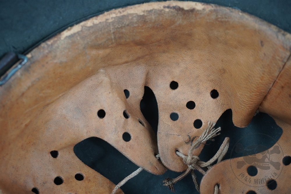 Original German WWII Heer/Waffen SS No Decal M42 Helmet EF68 — image 13