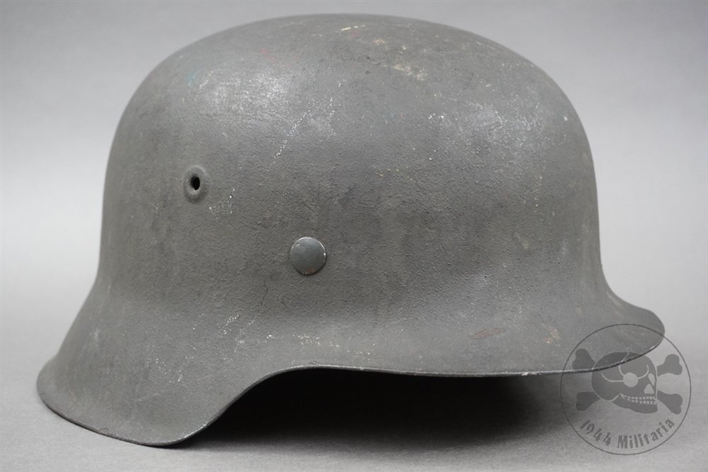 Original German WWII Heer/Waffen SS No Decal M42 Helmet EF68 — image 5