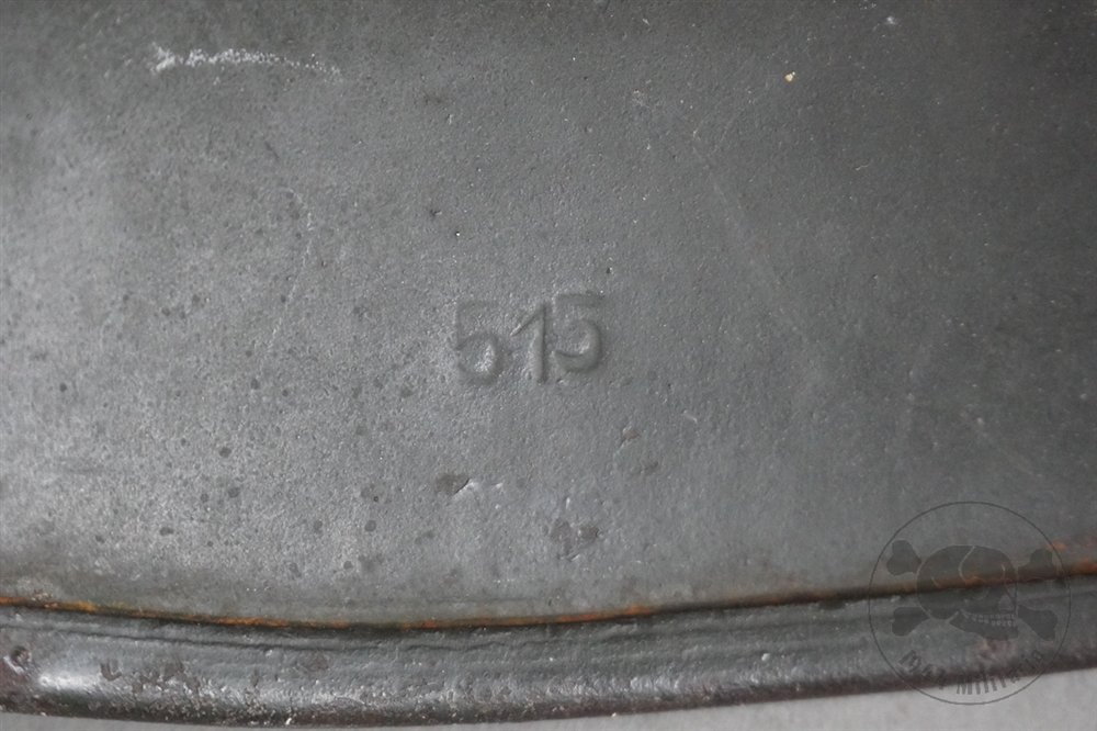 Original German WWII Heer M40 Single Decal SE64 — image 22