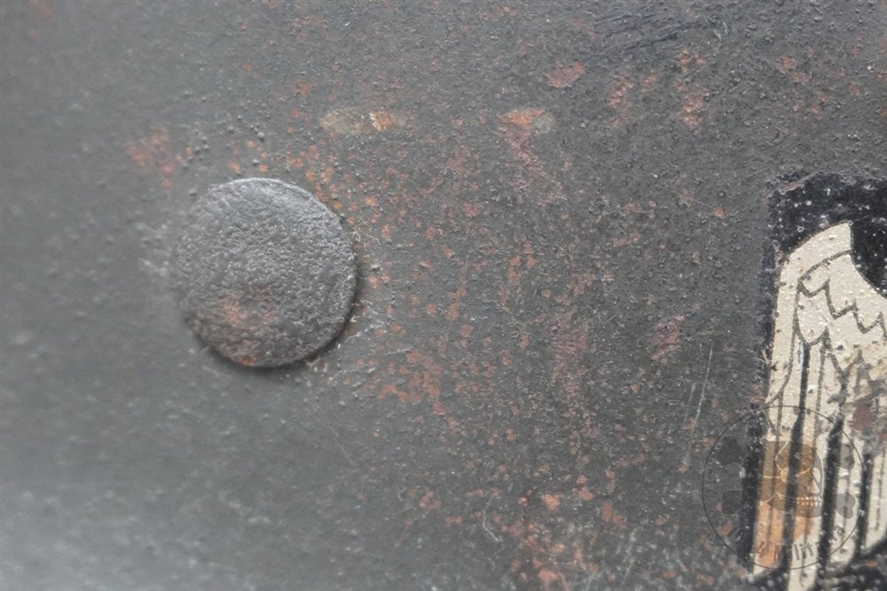 Original German WWII Heer M40 Single Decal SE64 — image 4