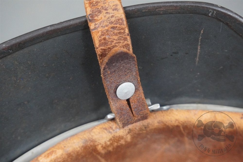 Original German WWII M35 Luftwaffe Double Decal Helmet ET66 — image 18