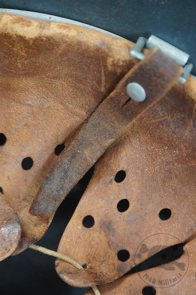 Original German WWII M35 Luftwaffe Double Decal Helmet ET66 — image 19