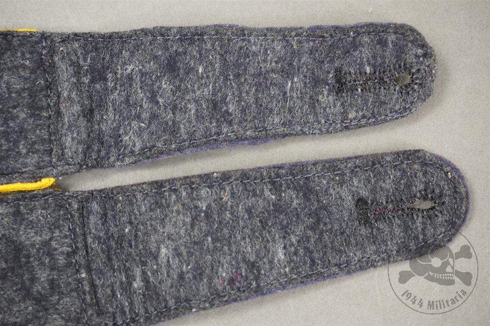 Unissued Original German WWII Luftwaffe Late War Fallschirmjäger/Flight EM Matching Shoulder Boards — image 5