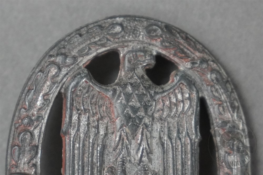 Original German WWII General Assault Badge Unmarked — image 2