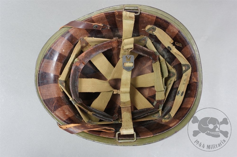 Original US WWII M1 Swivel Bale Helmet With MSA Liner — image 10