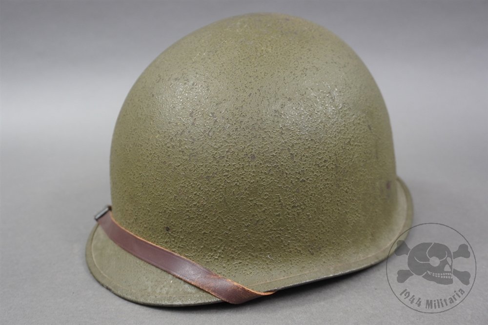 Original US WWII M1 Swivel Bale Helmet With MSA Liner — image 3