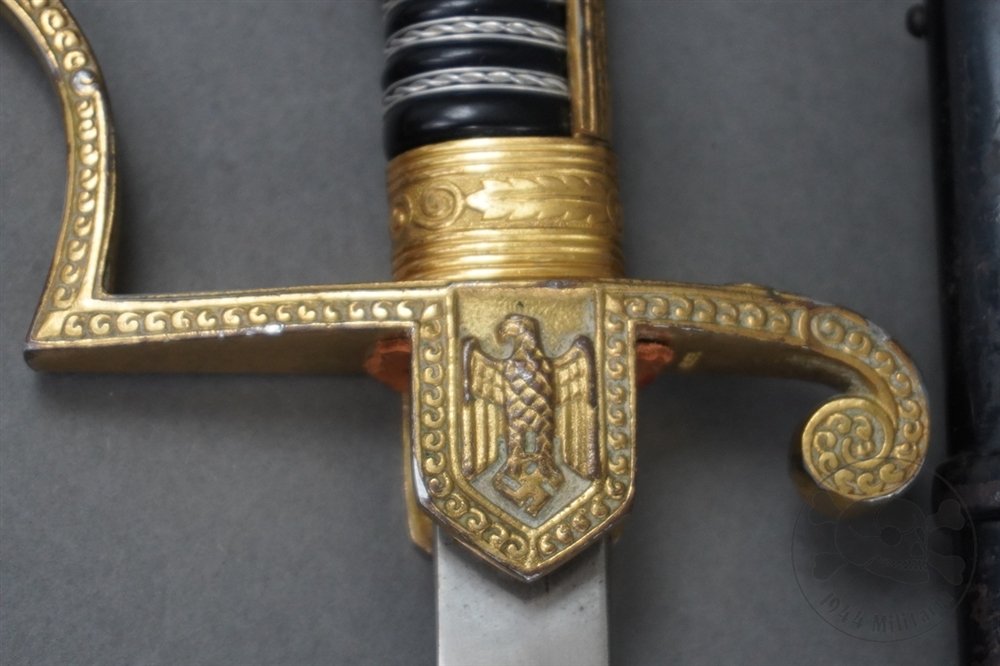 Original German WWII Heer (Army) Officer's Lion Head Sword By Eickhorn — image 4